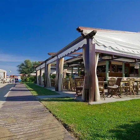 丽莎酒店 酒店
