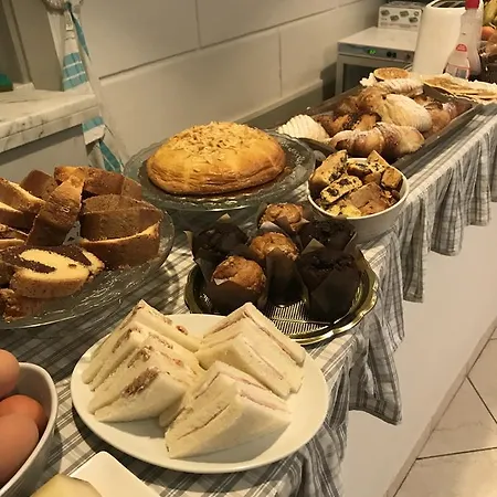 丽莎酒店 酒店