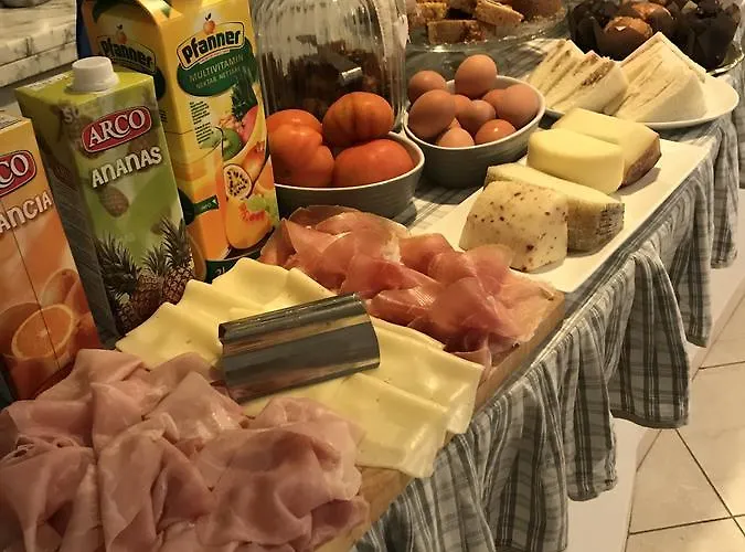 Lisa 2* فياريجيو